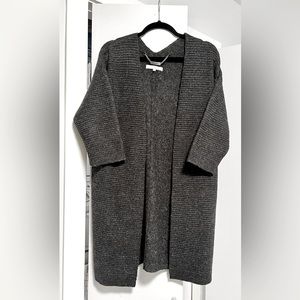 ❌ Sold ❌ Monk & Lou Gray Mid Sleeve Cardigan